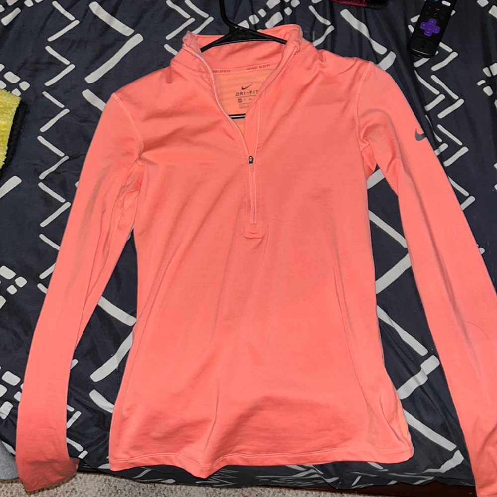 XS NIKE Pullover